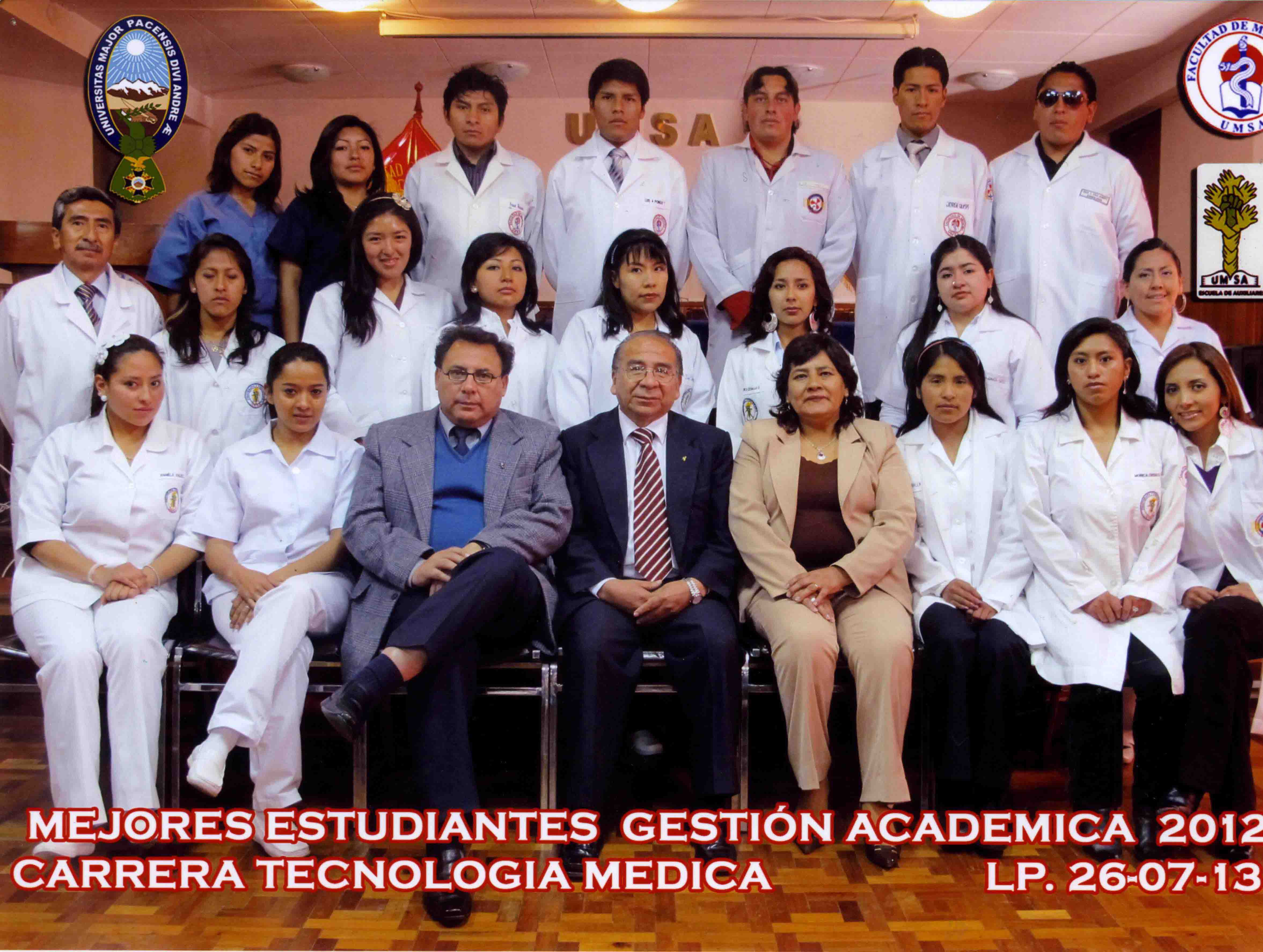 Los(as)  mejores alumnos (as) de la Facultad de Medicina fueron reconocidos